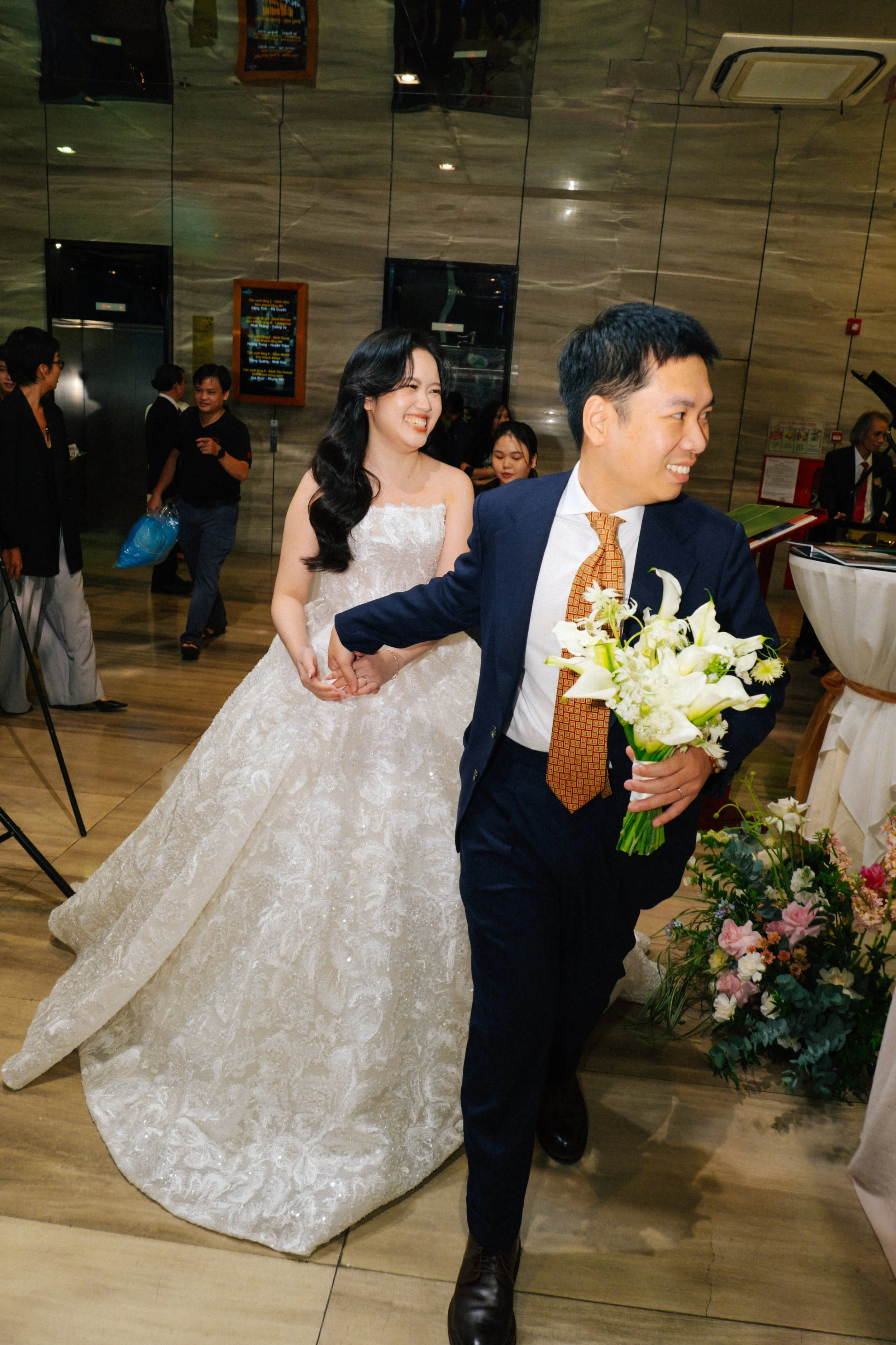 Vy & Thắng, Wedding Day in Saigon — Pham Si Luan Photography (124)