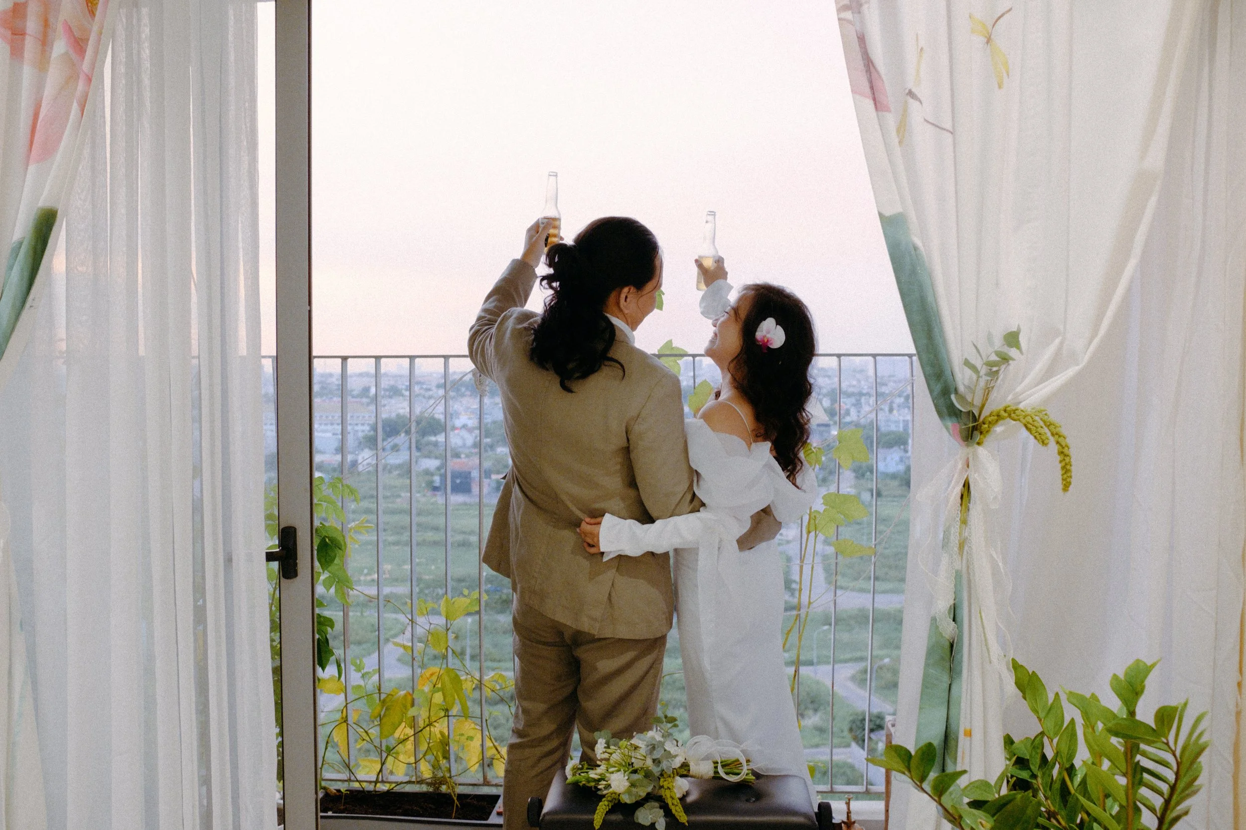 Thảo & Lâm, Pre-wedding Session at Home in Sài Gòn — Pham Si Luan Photography (101)