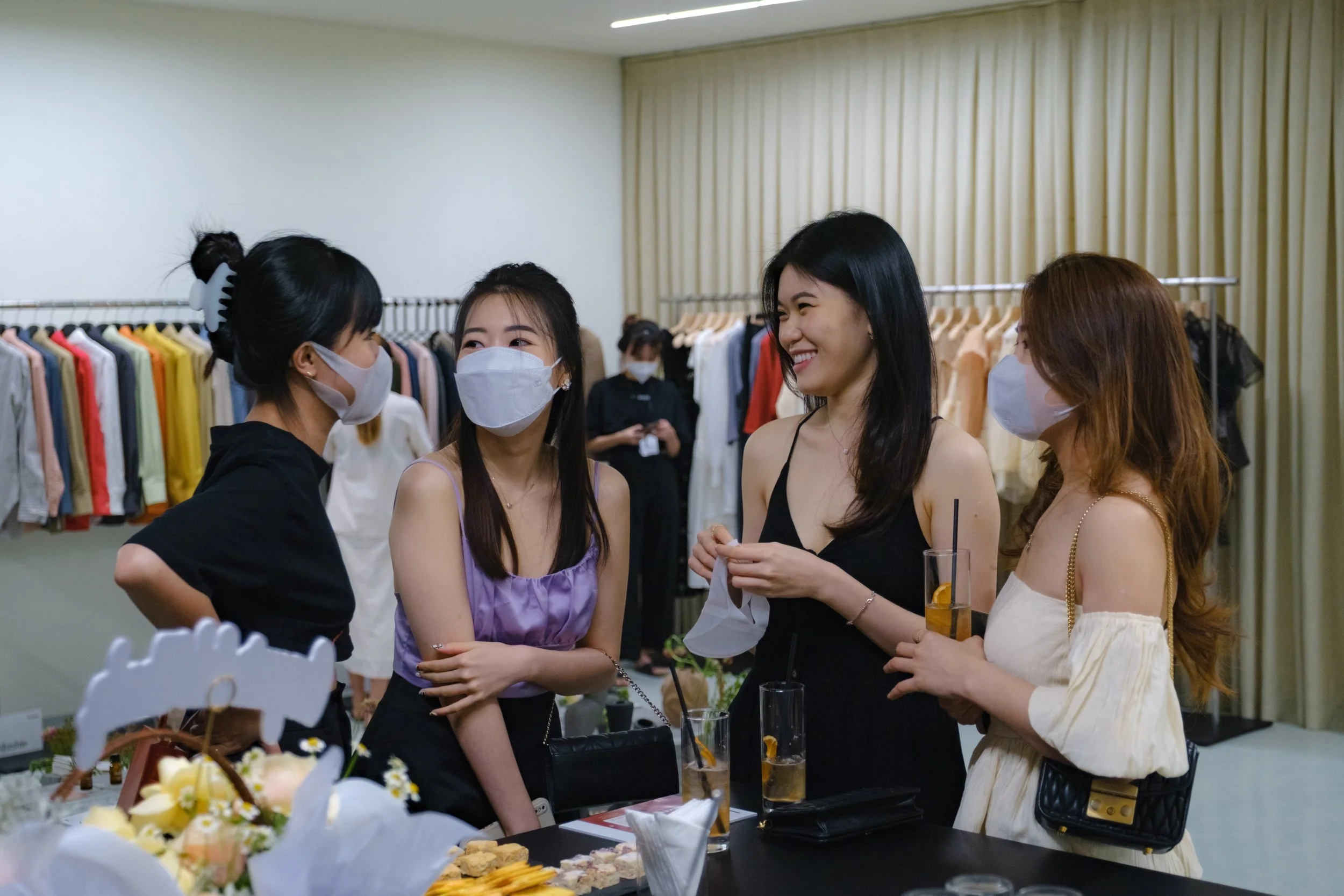 Grand Opening Night of Local Brand Studio in Thao Dien — Pham Si Luan Photography (22)