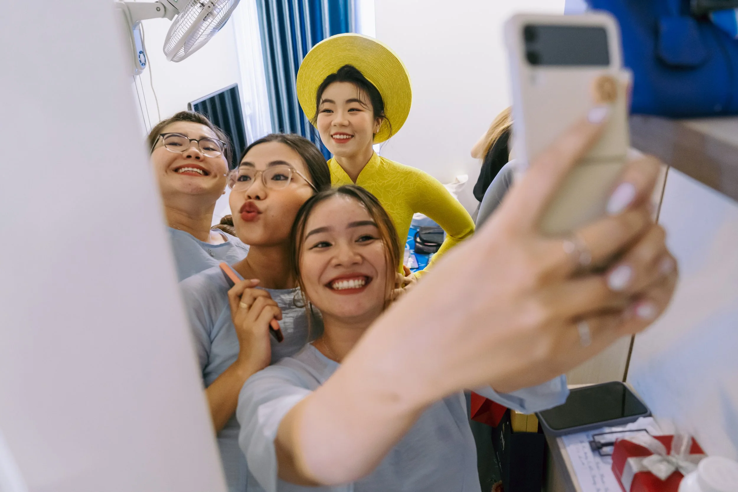 Linh & Đắc, Wedding Day in Saigon — Pham Si Luan Photography (26)