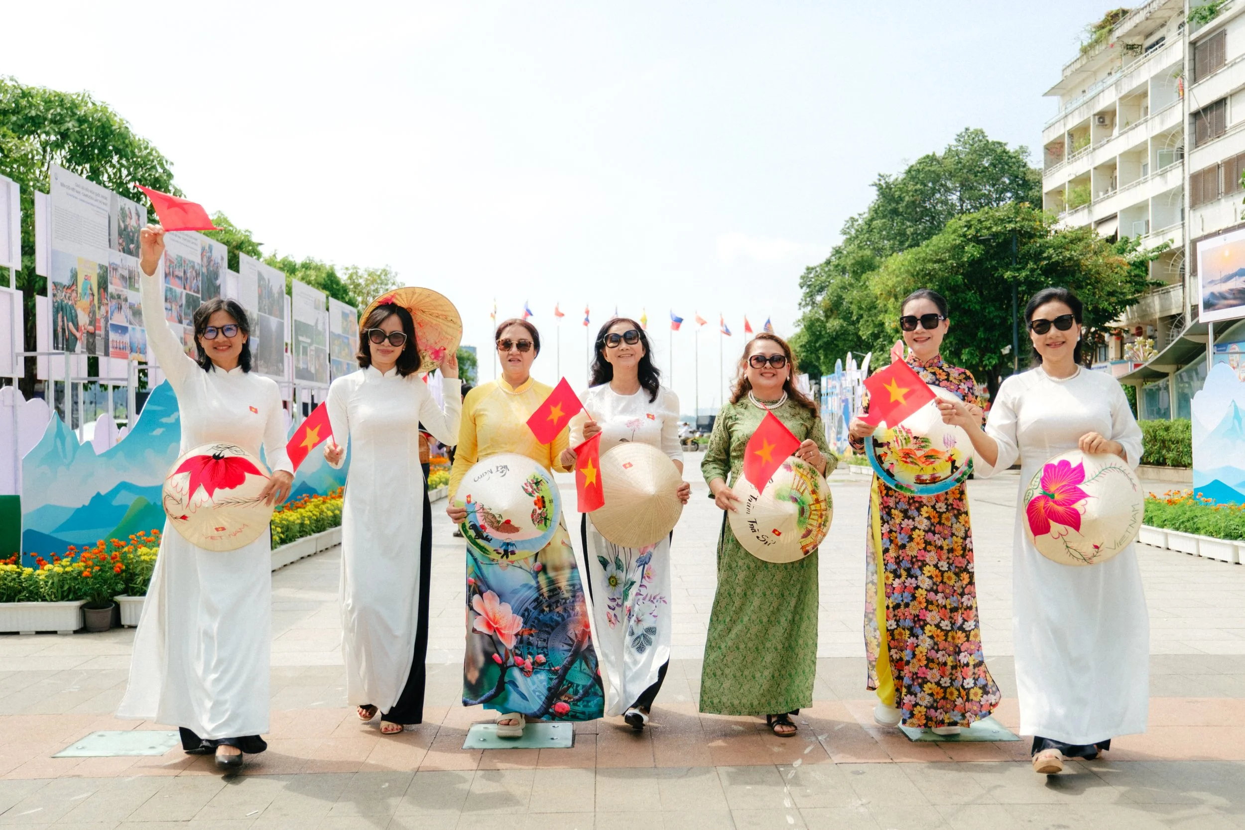 Saigon Ladies Photo Walk — Pham Si Luan Photography (15)