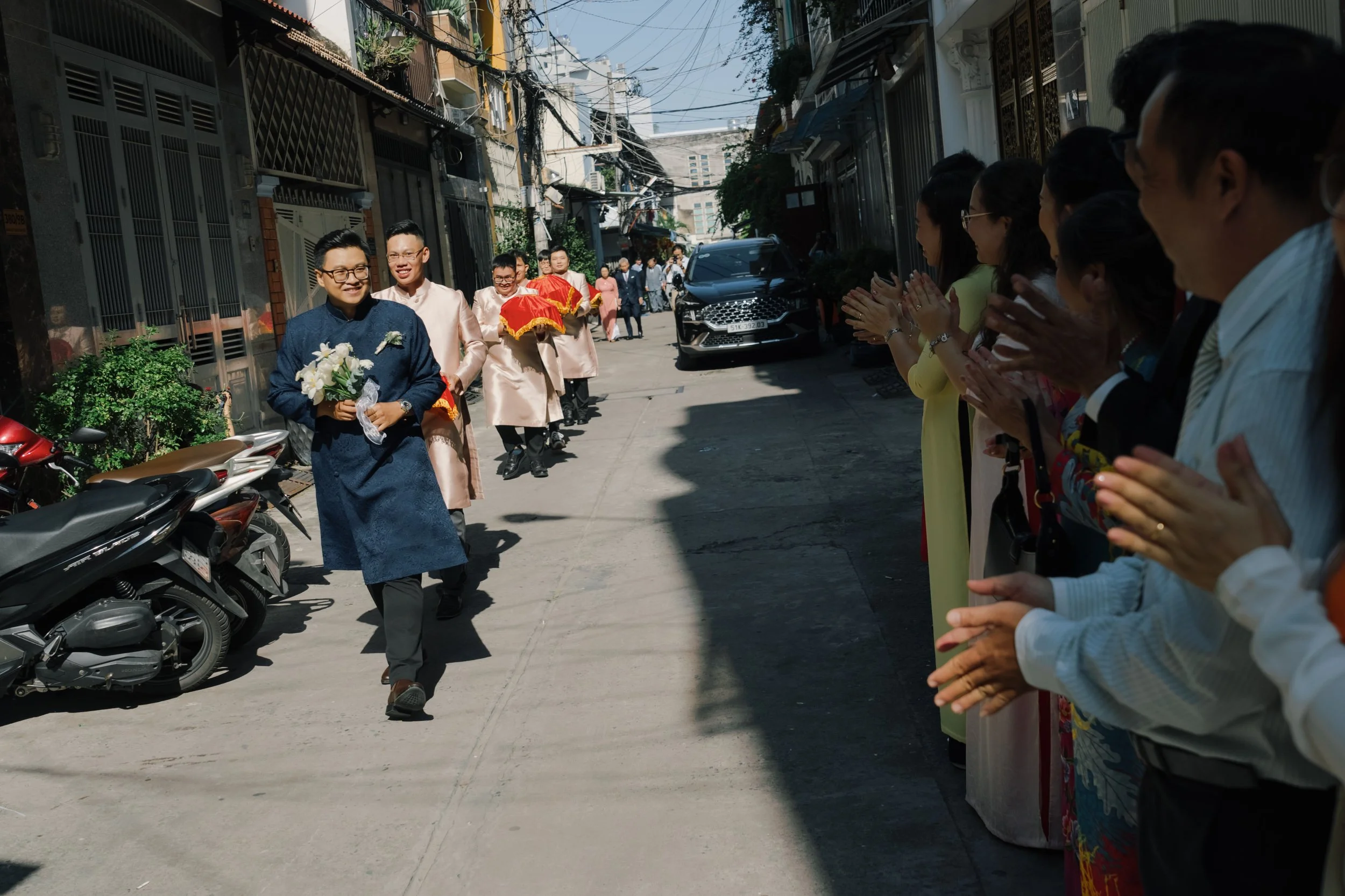 Vy & Phúc, Wedding Day in Sài Gòn — Pham Si Luan Photography (39)