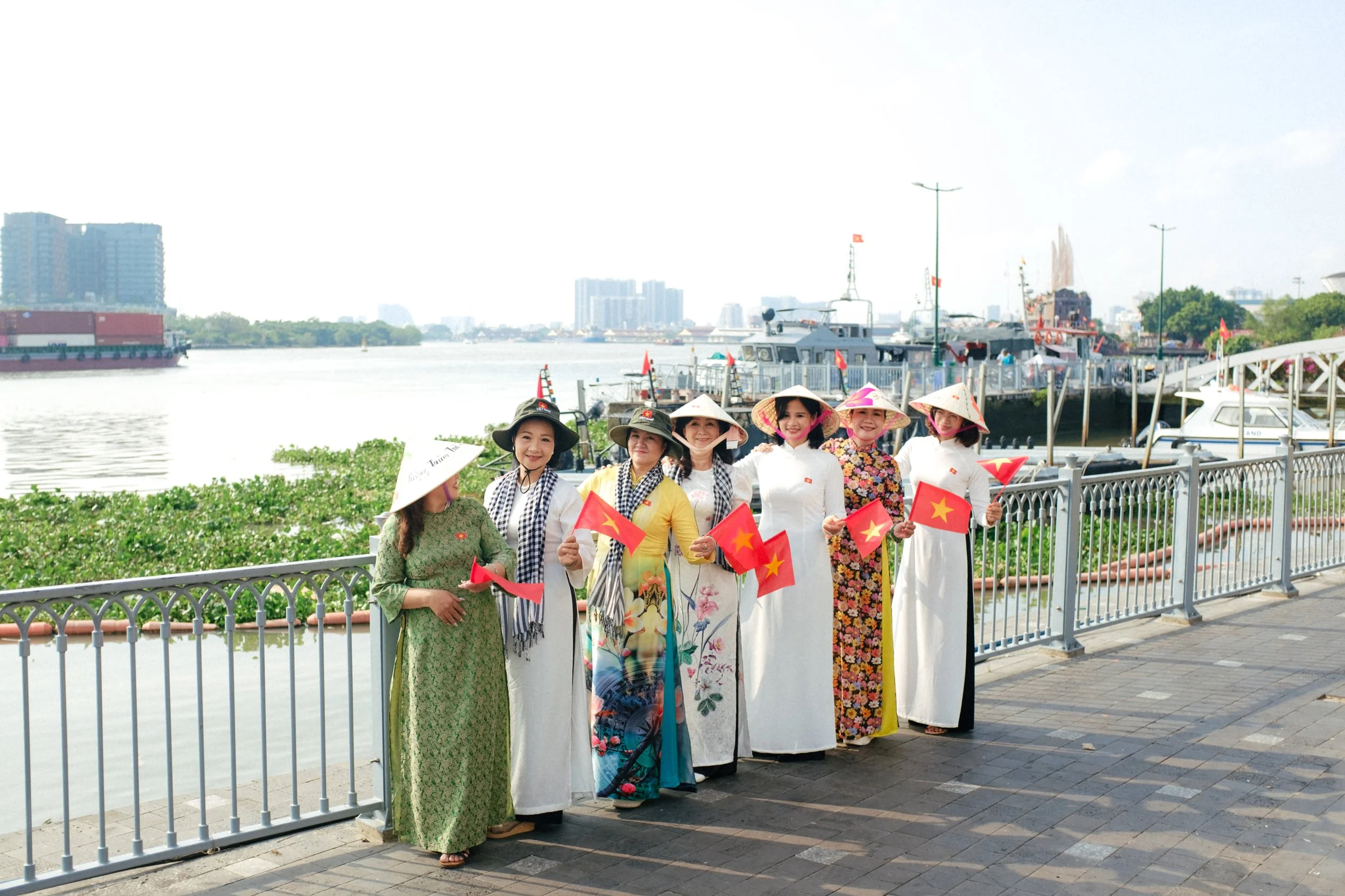 Saigon Ladies Photo Walk — Pham Si Luan Photography (2)