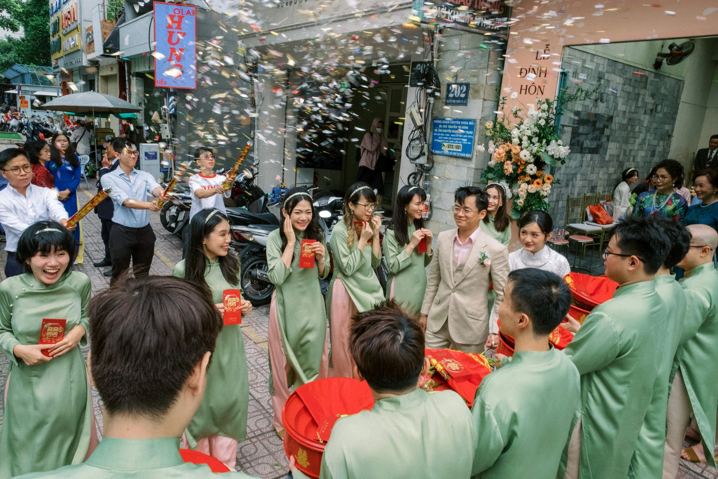Thy & Tĩnh, Wedding Traditional Ceremony in Sài Gòn — Pham Si Luan Photography (65)