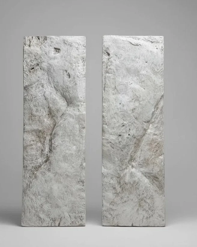 Díptico PIEDRA v2

Medida:  Largo x Ancho 160x50cm cada pieza Disponible en distintos tamaños.