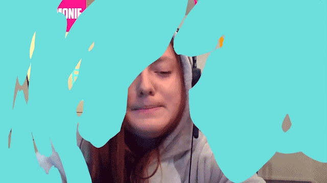 mais-pas-loin-des-jeux.gif