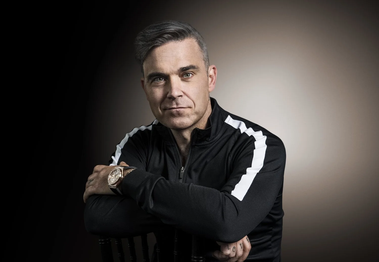 ROBBIE+WILLIAMS+PORTRAIT+HUBLOT.jpg
