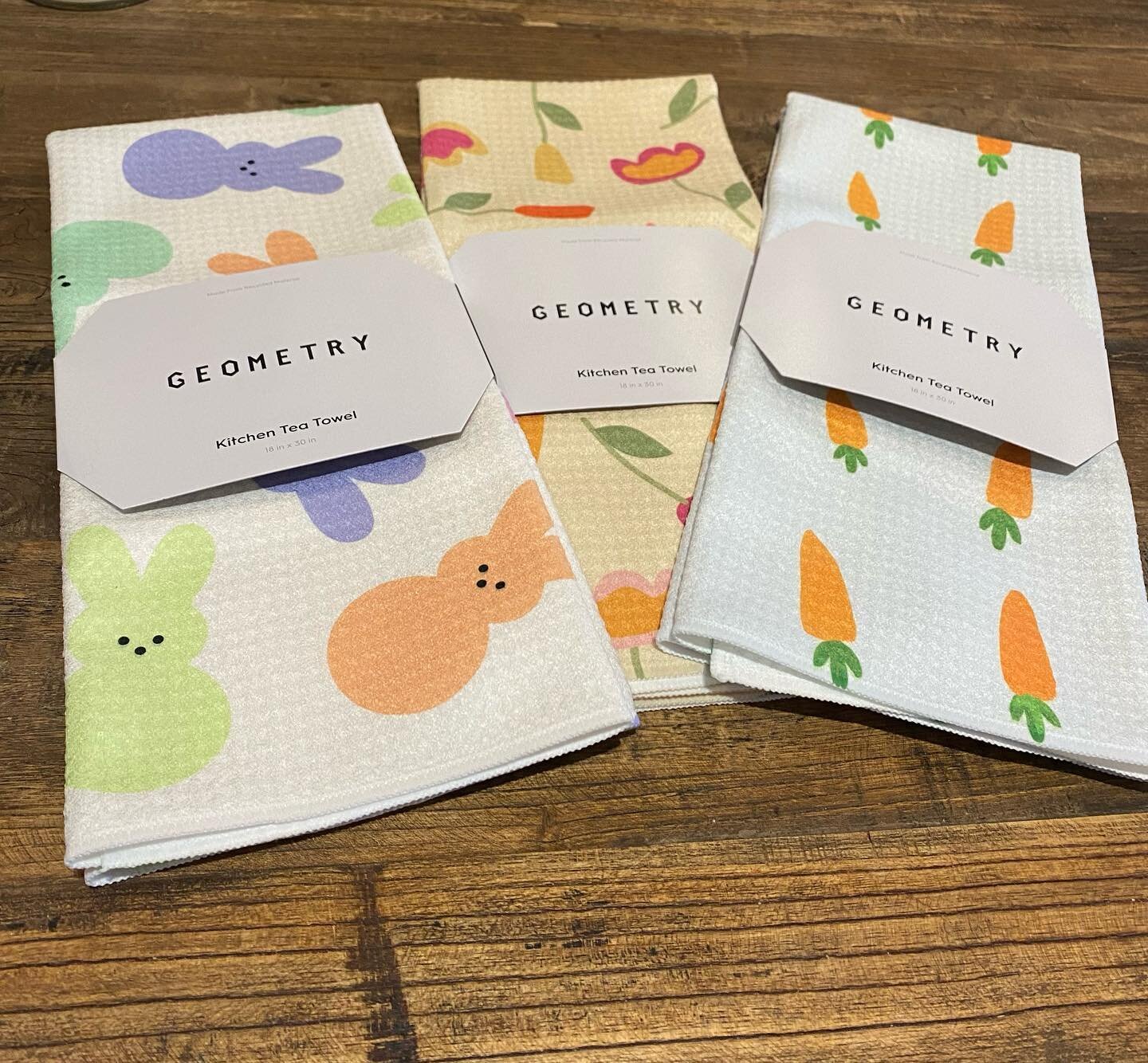 My FAVORITE kitchen towels are back in stock!

New SPRING styles to choose from.

Stop by 10-4 today and get ready for your Easter gathering 🐣