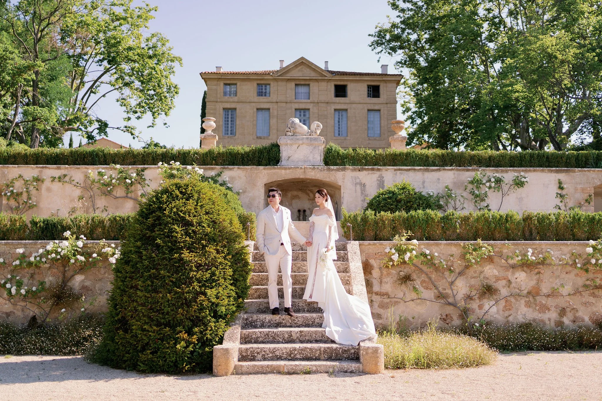 Karis&Jon_Prewedding_Chateau_Dela_Gaude_-171.jpg