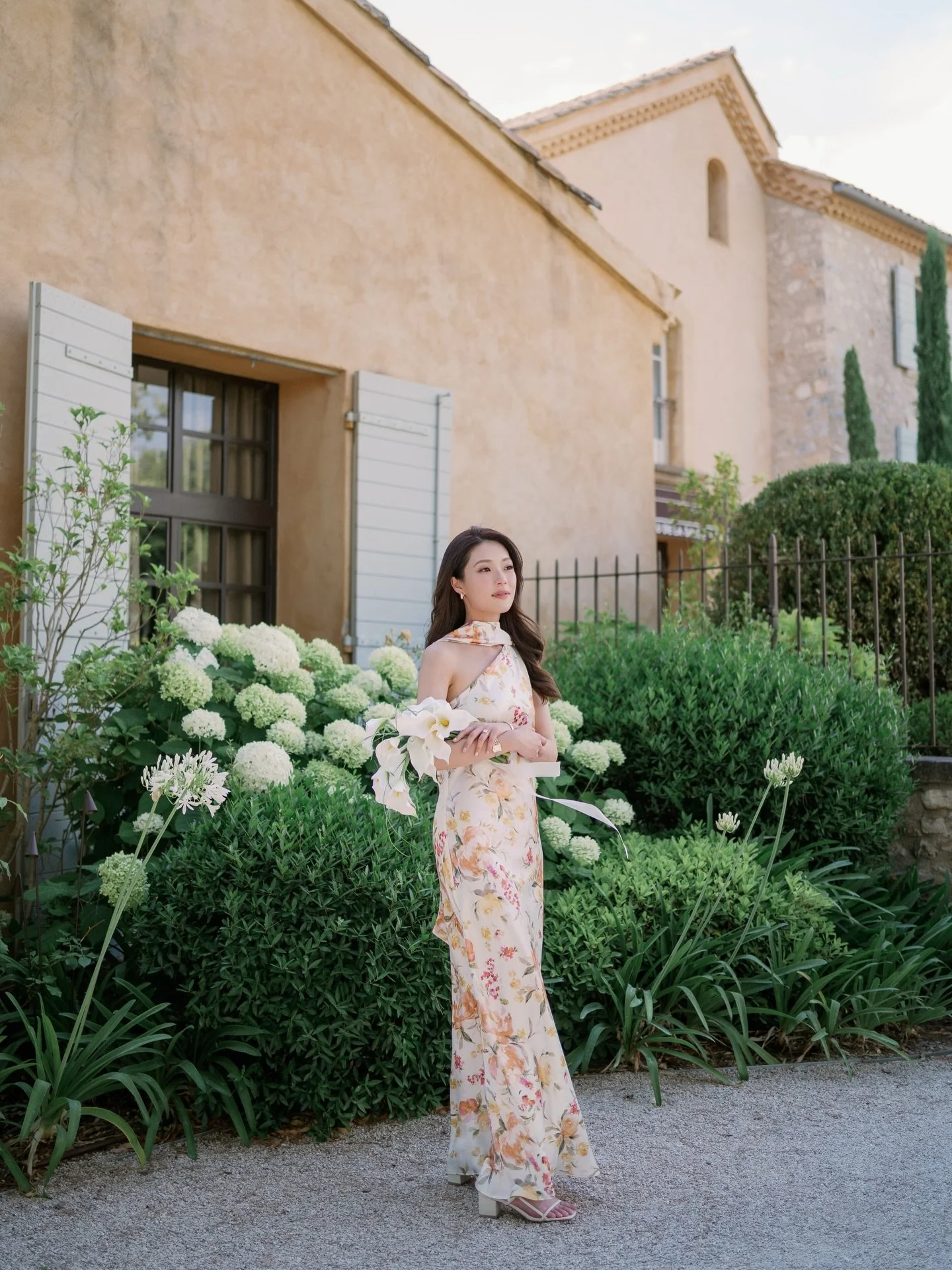 One of my favourite moments in 2025 capturing this simple beauty and love in Aix-en-Provence at @chateaudelagaude for @karisyungs prewedding shoot. Makeup and hair by @kristylimakeup 
.
.
.
#provencepreweddingphotographer #provencephotographer #prove