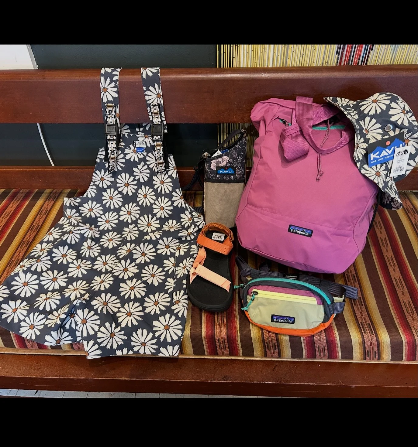 Doors open 11-5 Shop spring @kavu @daffevl