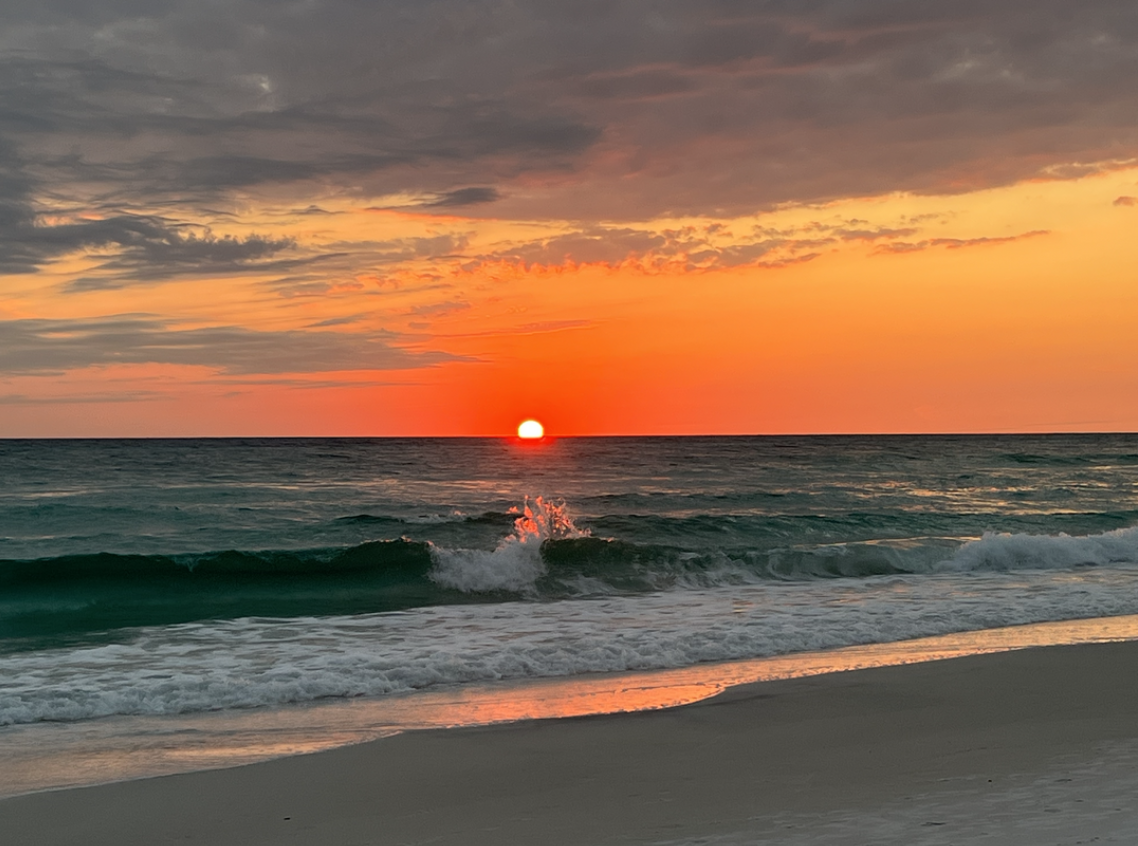 The Sunset I Can’t Stop Thinking About