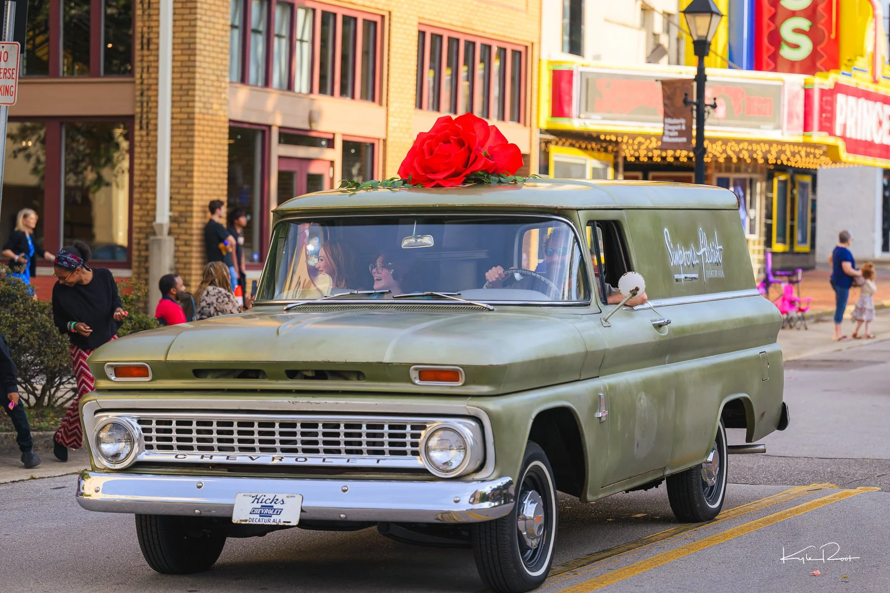 Decatur High School Homecoming Parade 2024 — Decatur AL Wedding Photo ...