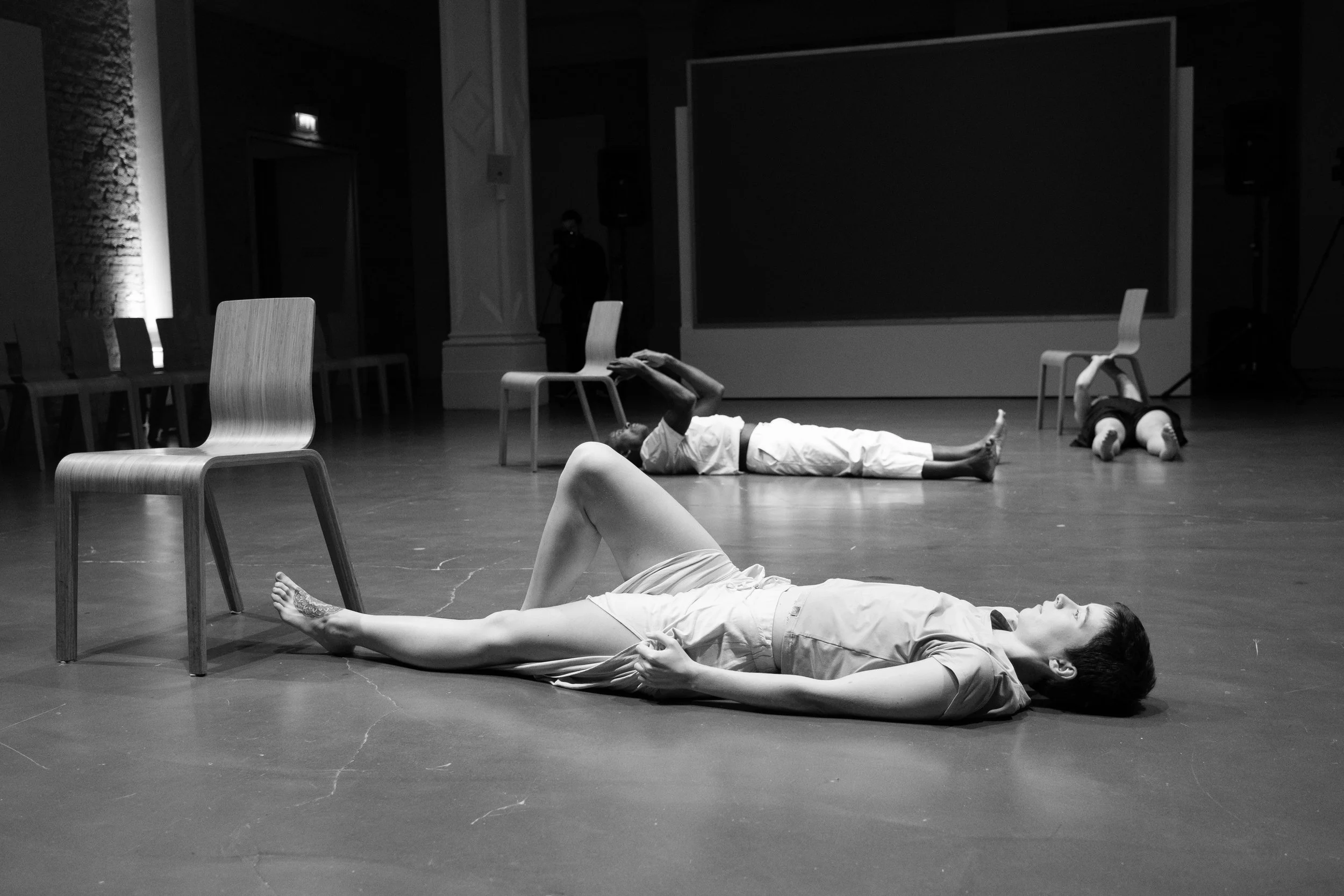 47 SMITH Terry Mirror2 Whitechapel Gallery 24-10-23 BW.jpg