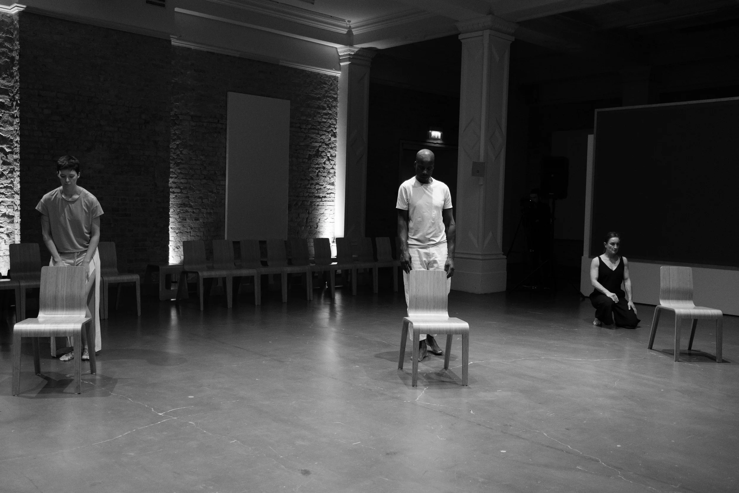 44 SMITH Terry Mirror2 Whitechapel Gallery 24-10-23 BW.jpg
