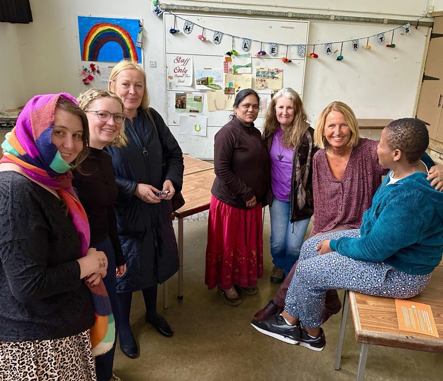 We are beads of the same necklace! Back to the embrace of Wester Hailes community to validate the leverage points that the women themselves shared with me during my research walking interviews. Grateful for @whale_arts for its heartfelt hosting ❤️