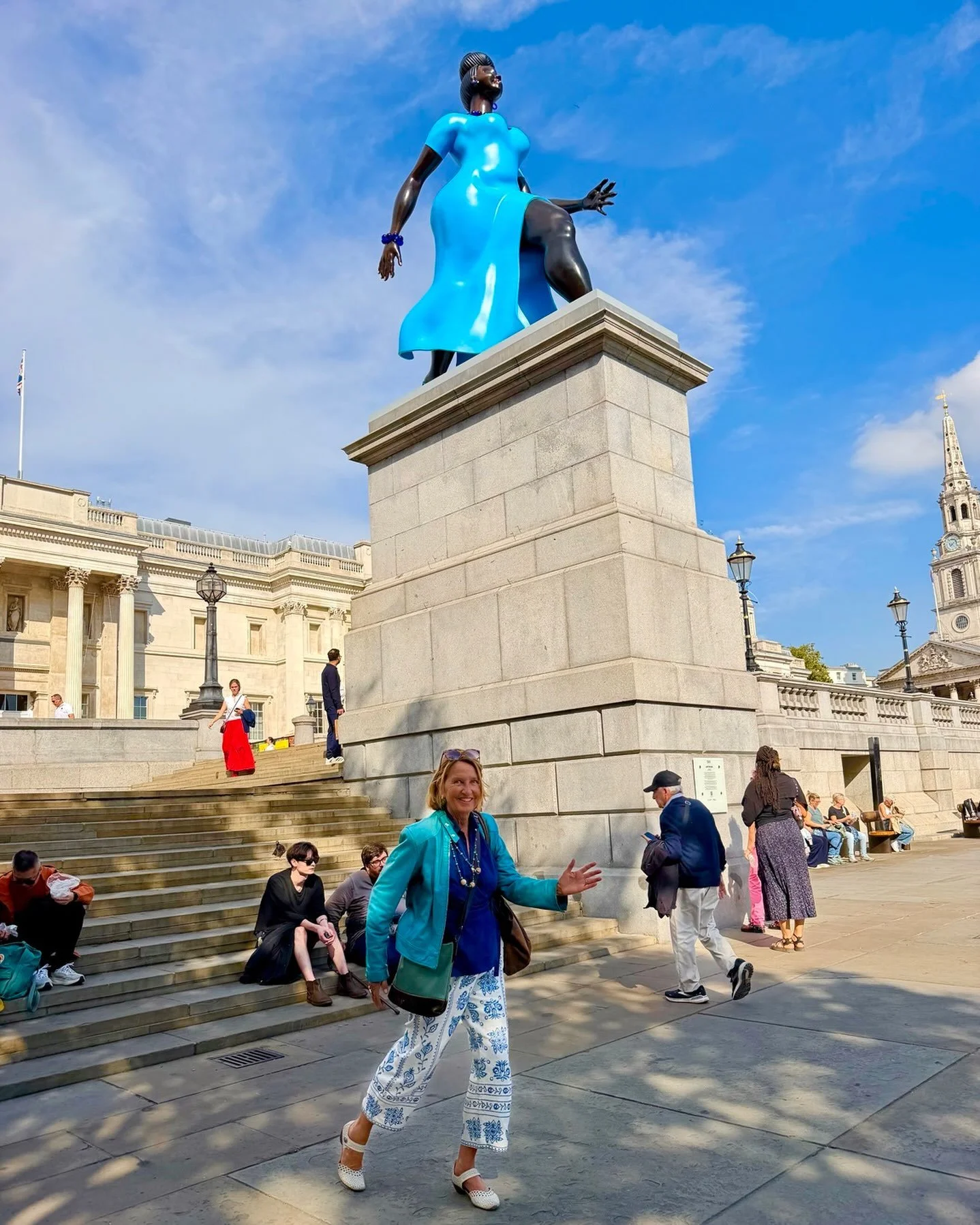 Walking in the footsteps of extra-ordinary women who curated exhibitions in London and opened new windows for women artists. Soon, we open another: Women Artists in Conflict Zones. ✨