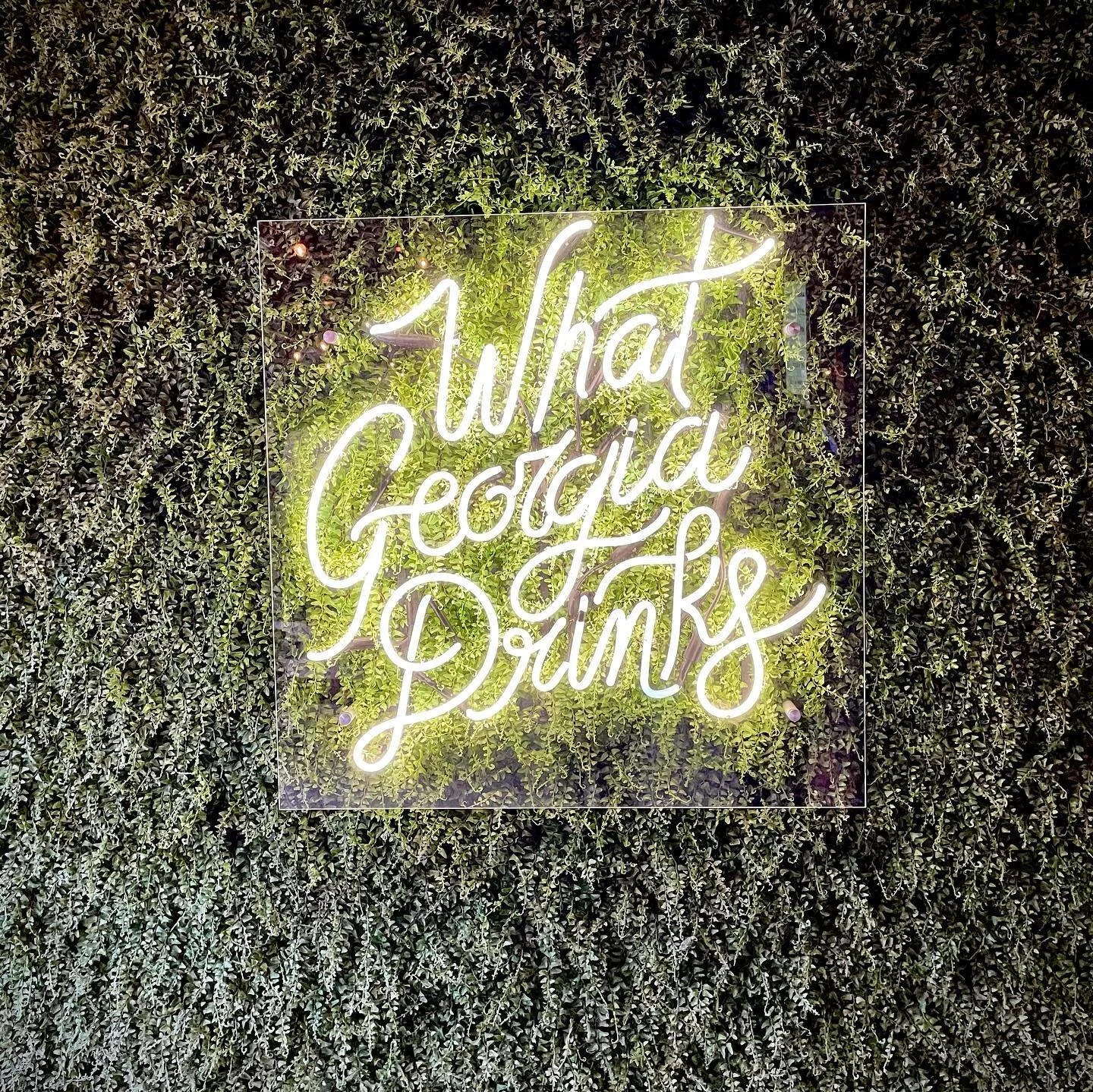 Good beer, beautiful space, firepits. @3timaginarium 

#atlanta #newatlanta #atlantabrewery #craftbeer #reynoldstown #outdoordining #beltlineatl #beer #discoveratl #atlfoodie #atlantadrinks #brewery #georgia