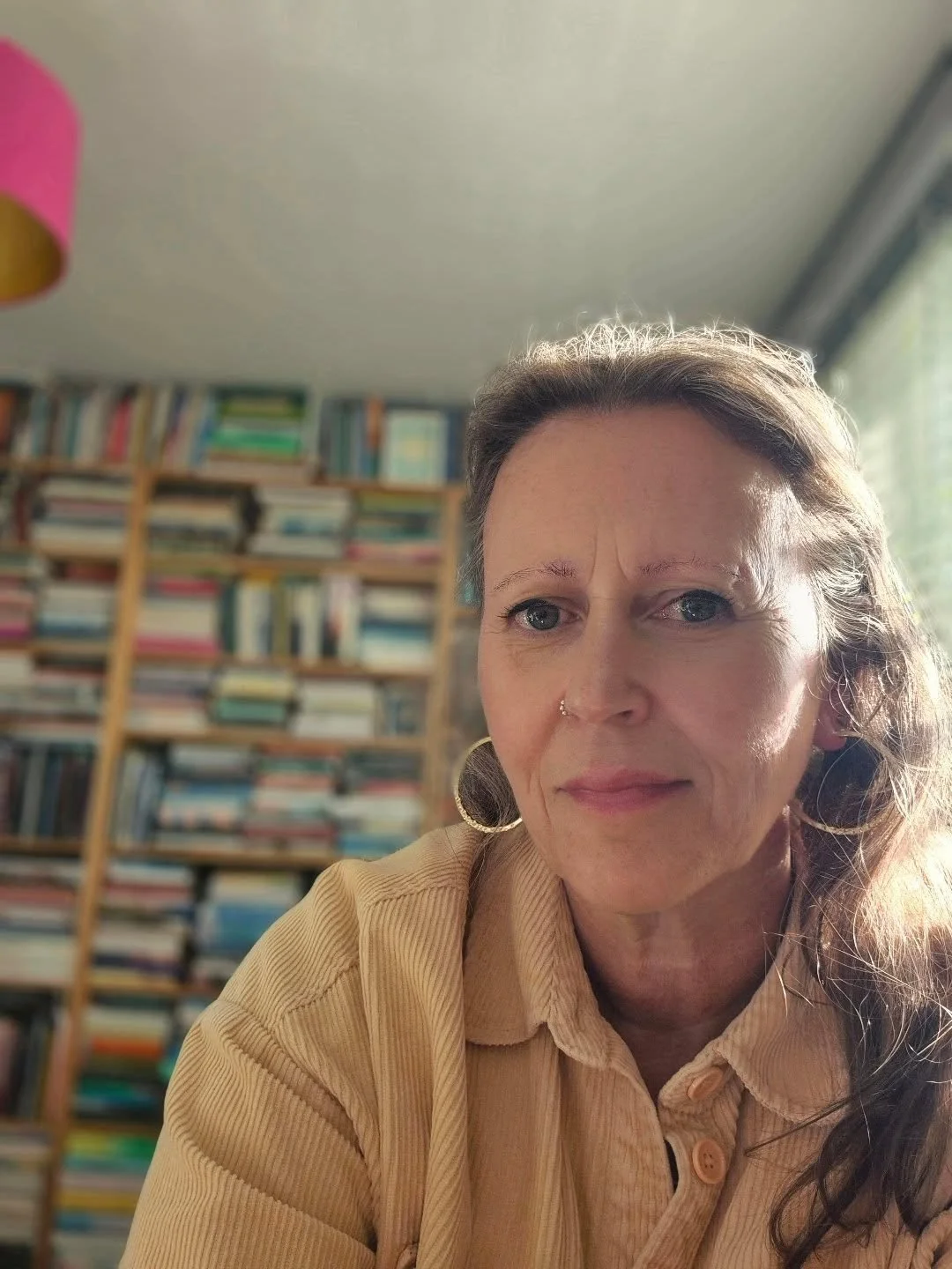 Realising this is the first week in ages when I haven't done a reading / show / installation ✨️ it's nice not to be always on ✨️ and reading, reading, reading - books are empathy machines, there are more great humans than not (you can read about that