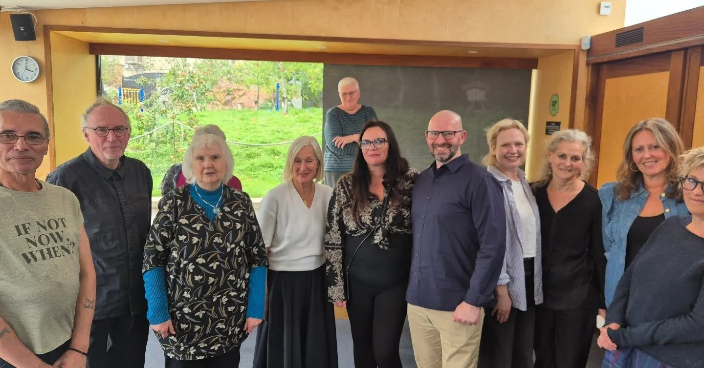 Great turnout for the Indie Press Network Poetry Salon. Thanks to all the brilliant poets who came and read and to the warm and generous audience 😍
Left to right:
Des Mannay
Pip Rush
Iris Anne Lewis
Mary Mulholland
Cherry Potts
Catherine Balaq
Barry