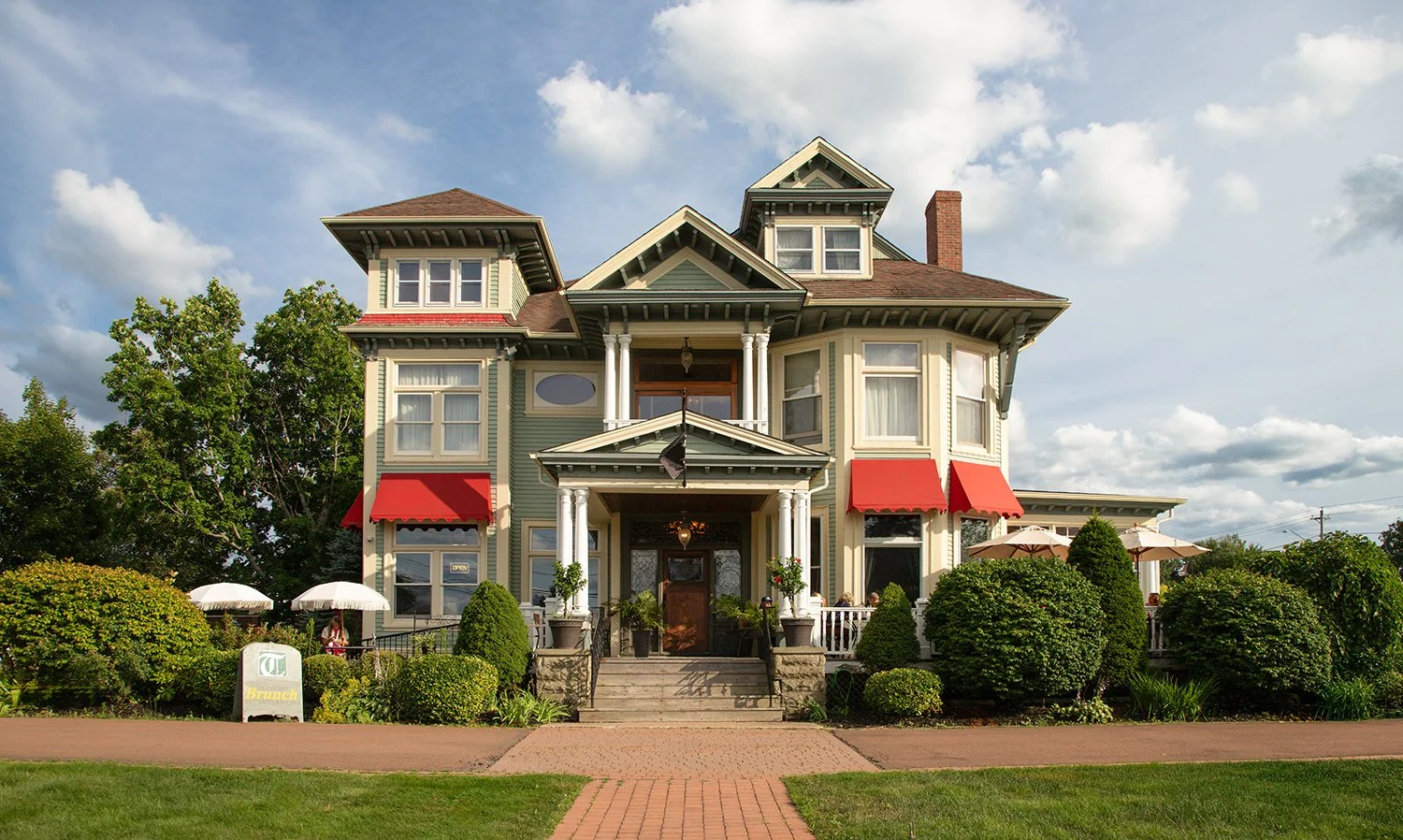 Tait House: When Homes Were Meant to Welcome You