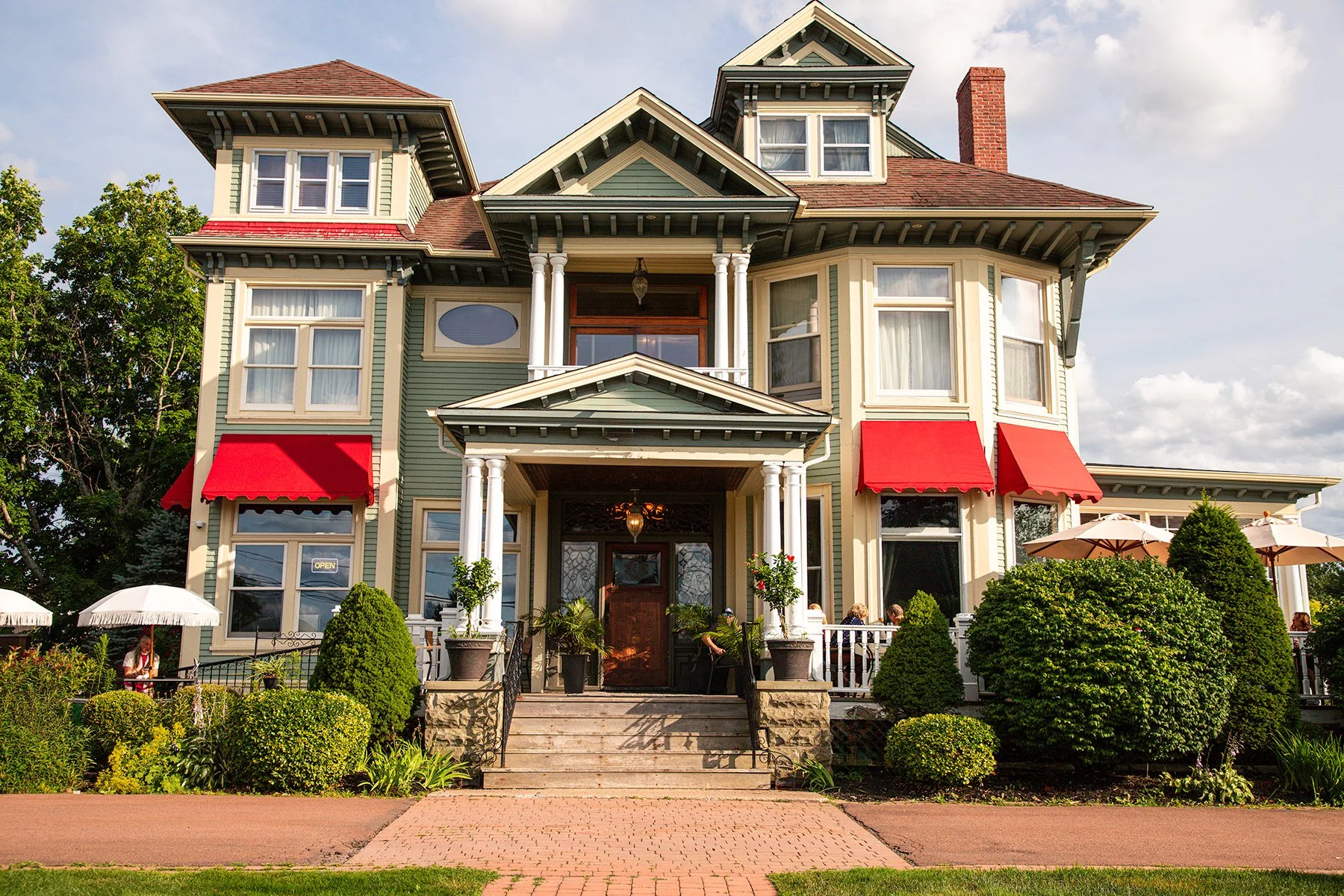 Historic house in Shediac NB. Maison Tait House. Boutique Inn. Bower Boutique Hotel