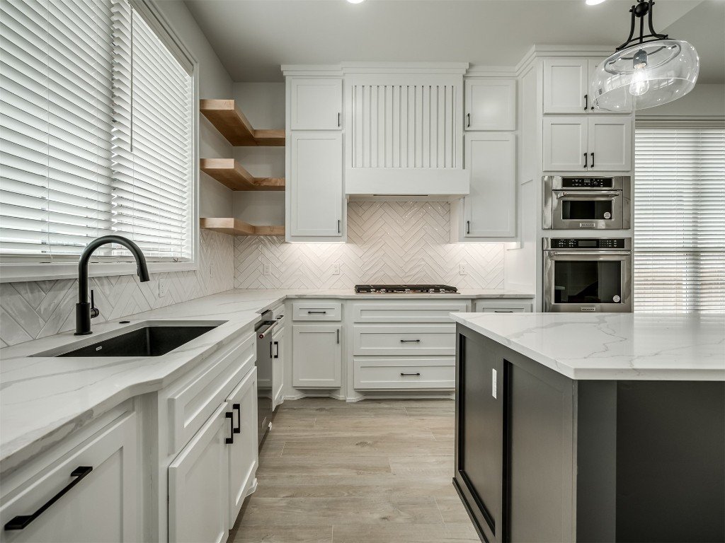 7129 NW 154th St-31.jpg