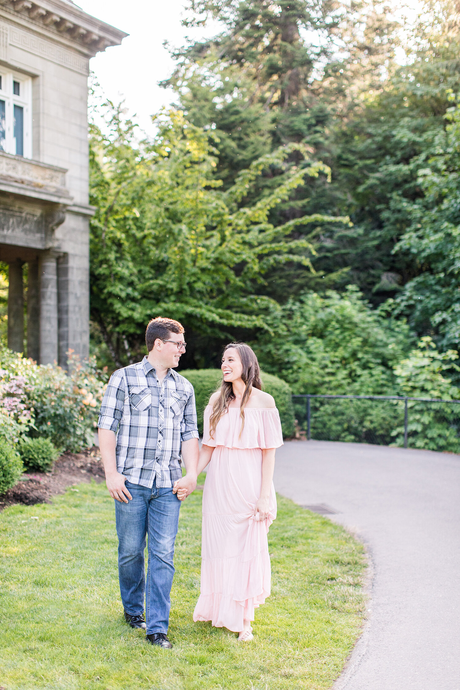 Engagement Session at Pittock Mansion Engagement Photography Oregon Kate Holt Photography-7.jpg