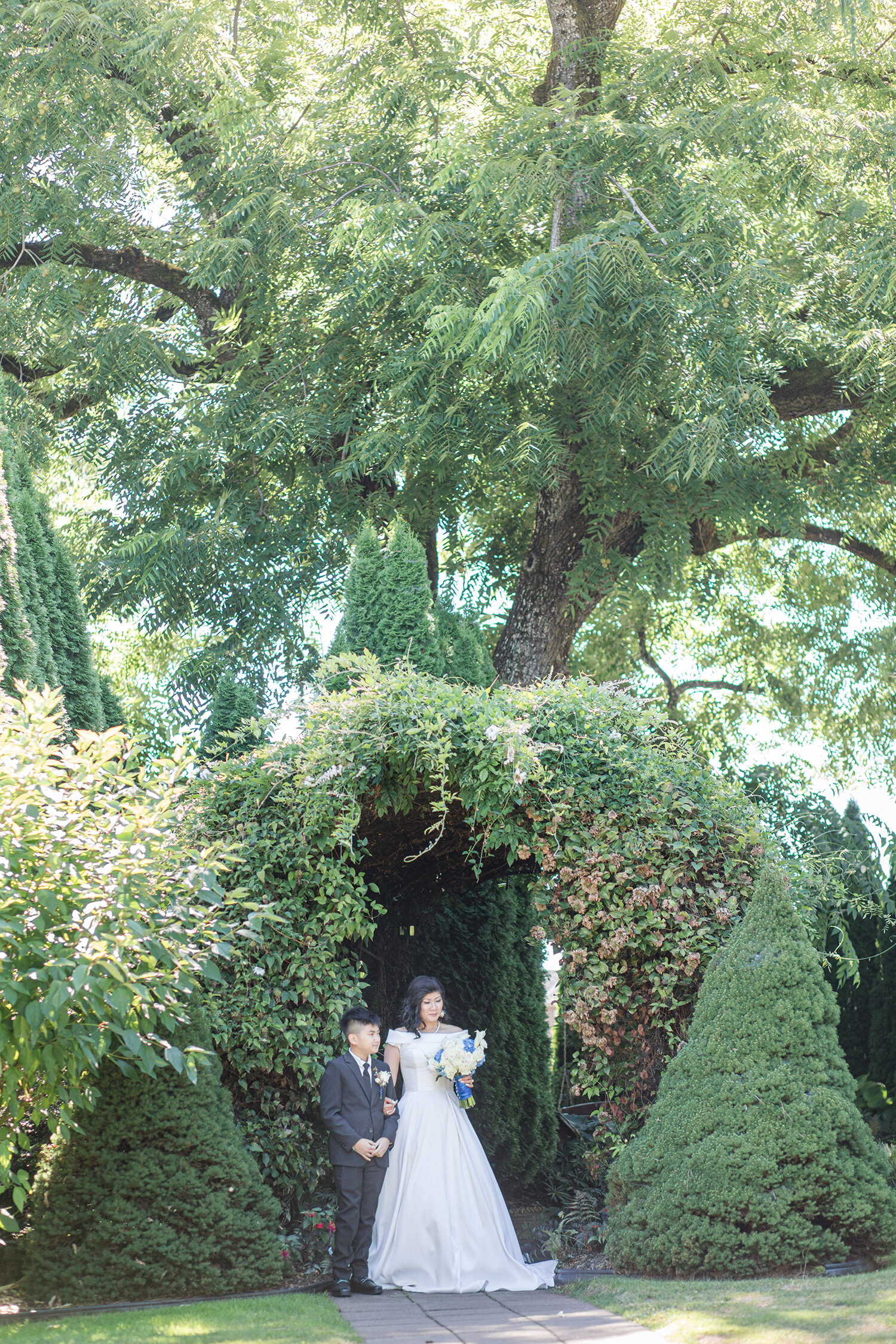 Ainsworth House and Gardens Wedding Oregon Wedding Summer Wedding-112.jpg