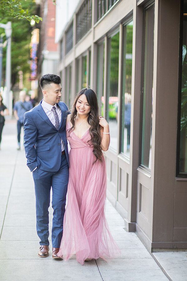 engagement picture dress