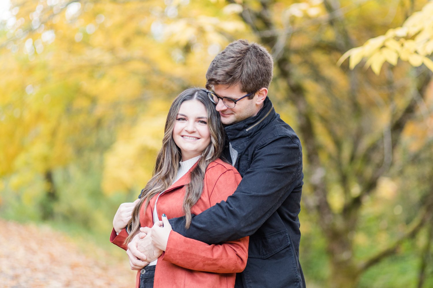 Hoyt Arboretum Fall Engagment-5.jpg