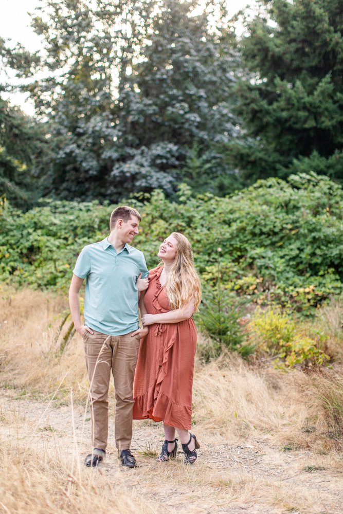 Discovery_Park_Engagement_Seattle-1.jpg