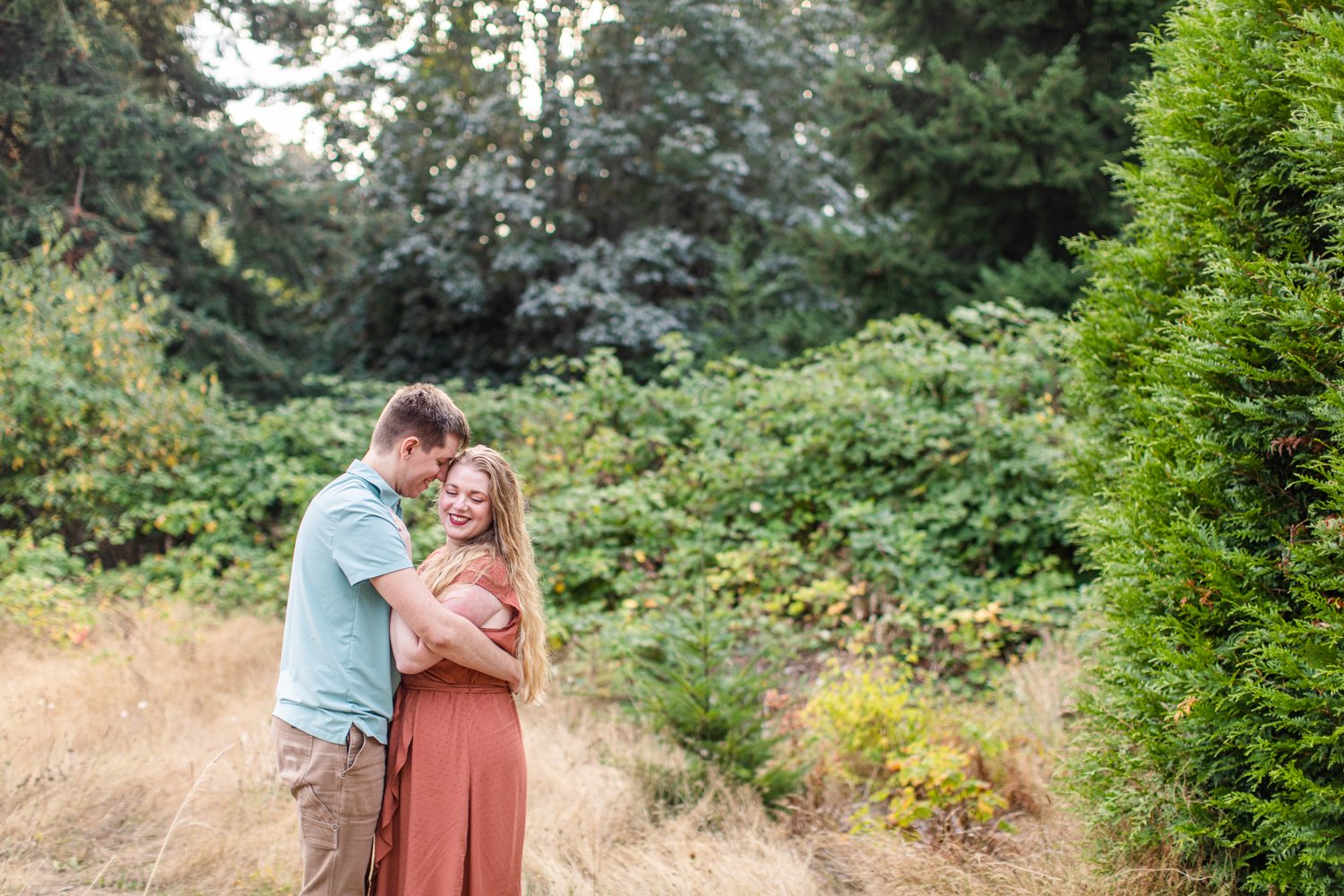 Discovery_Park_Engagement_Seattle-3.jpg