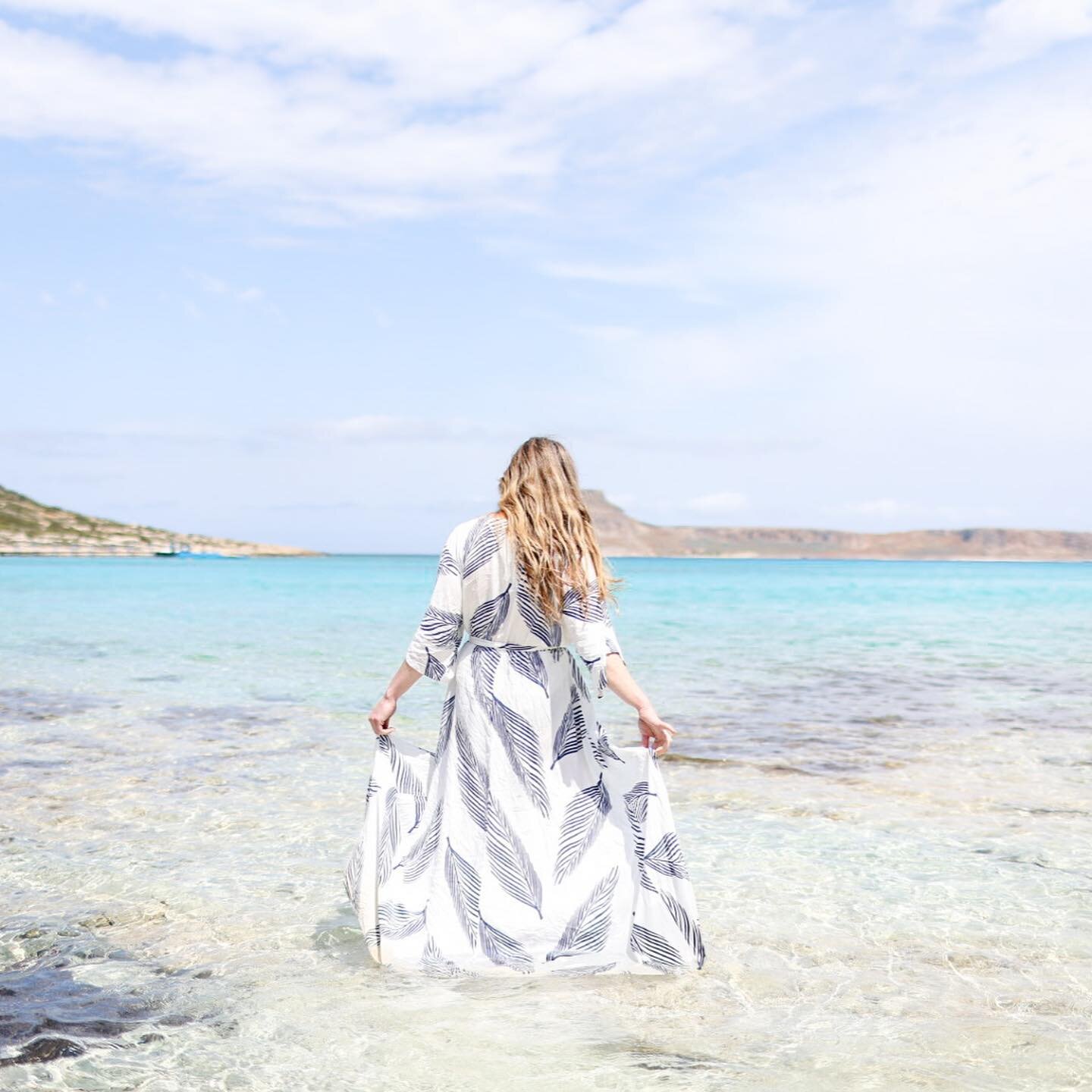 We are in Crete, Greece 🇬🇷 and WOW! 

What a beautiful island! 

We have adventured through the picturesque gorges and driven to the far west peninsula to experience the unique beauty of Balos Beach! 

If you&rsquo;ve ever dreamt of crystal clear b