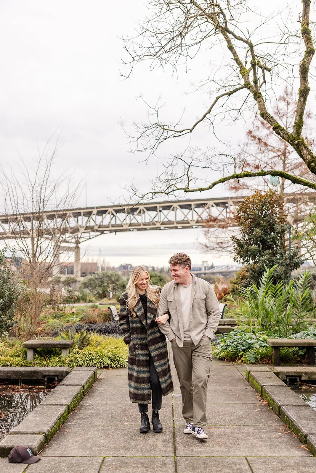 PortlandWaterfrontEngagementSession (3).jpg