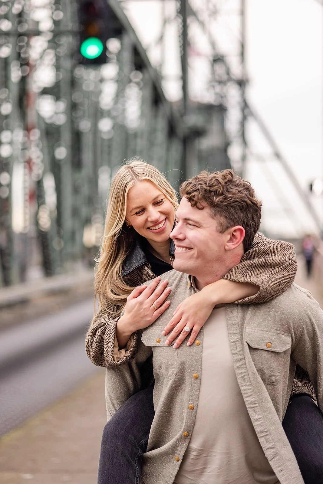 PortlandWaterfrontEngagementSession (12).jpg