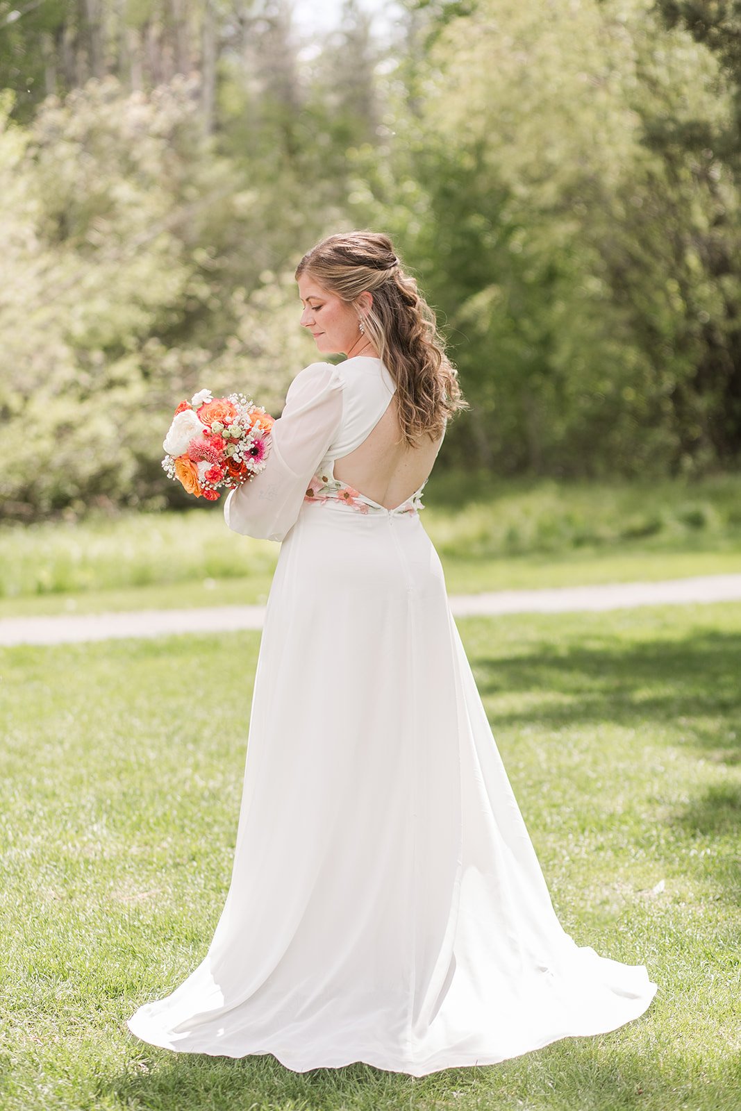 AspenHallBendOregonWeddingDay (20).jpg