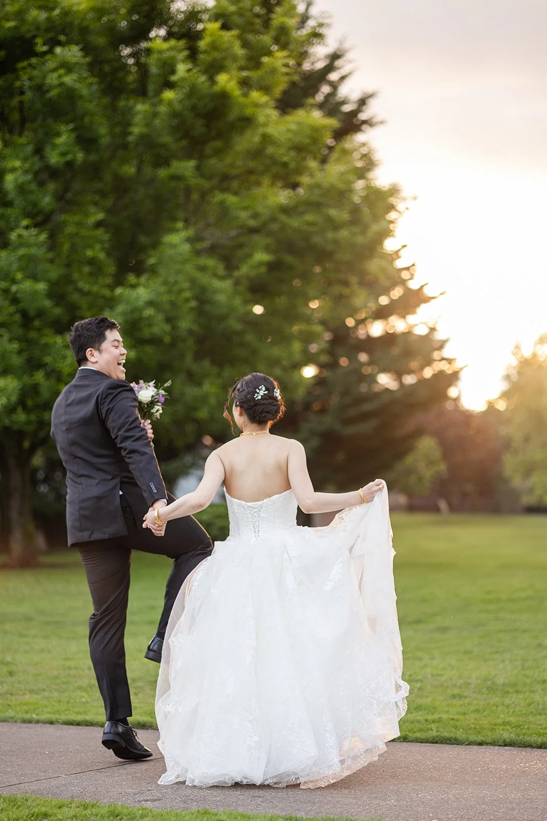 TheFoundryatOswegoPointeWeddingDay (15).jpg