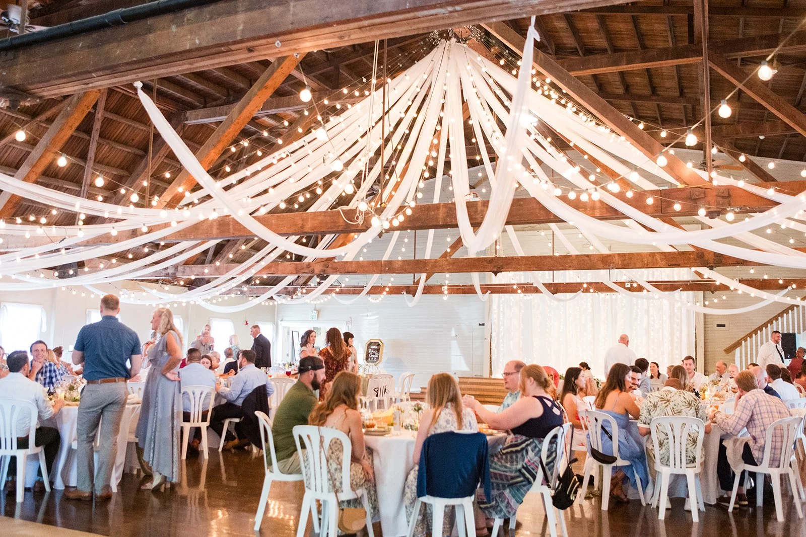 GreenVillaBarnWeddingDay (17).jpg