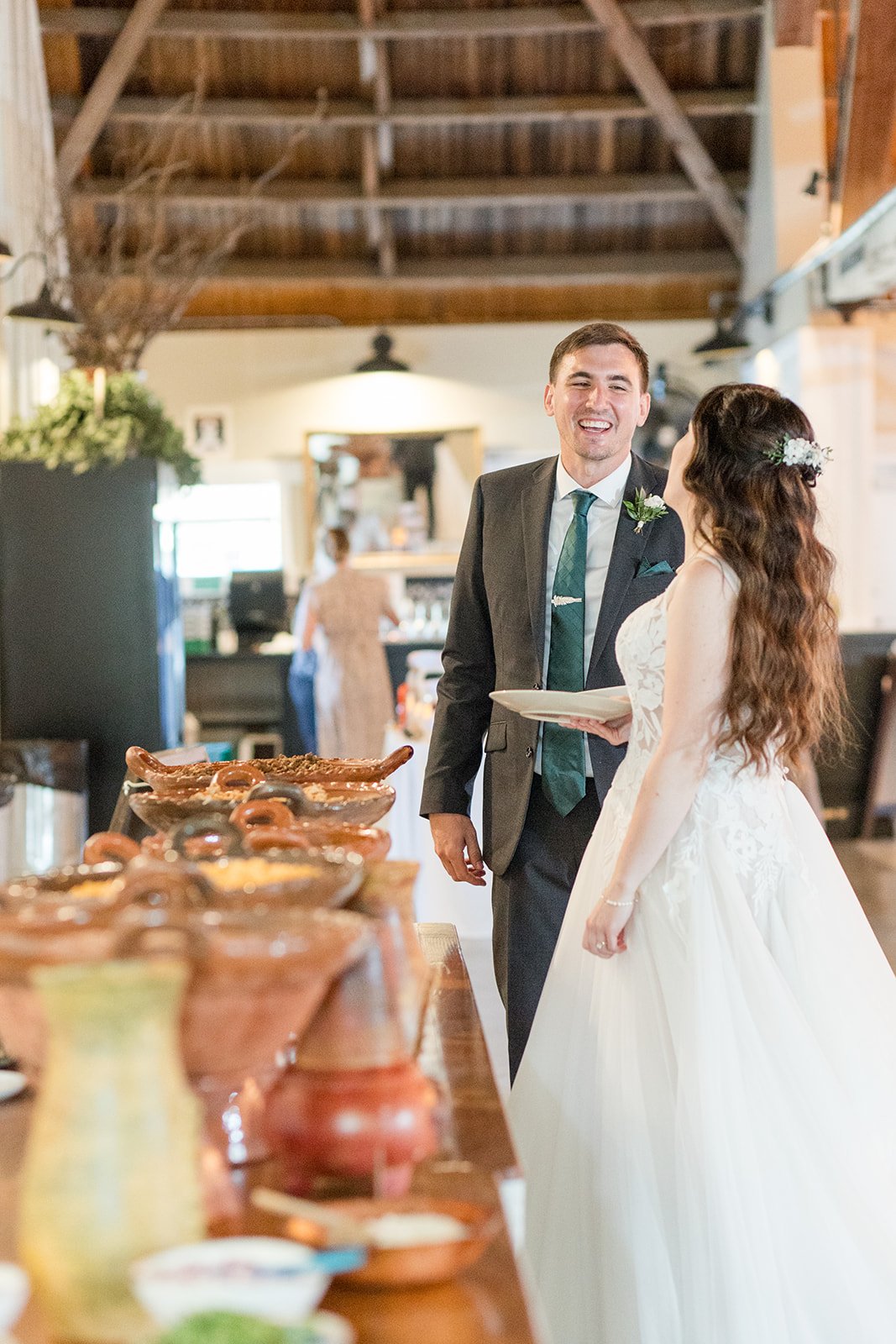 GreenVillaBarnWeddingDay (20).jpg