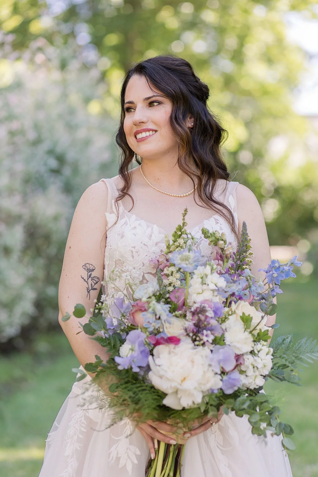 GreenVillaBarnWeddingDay (5).jpg