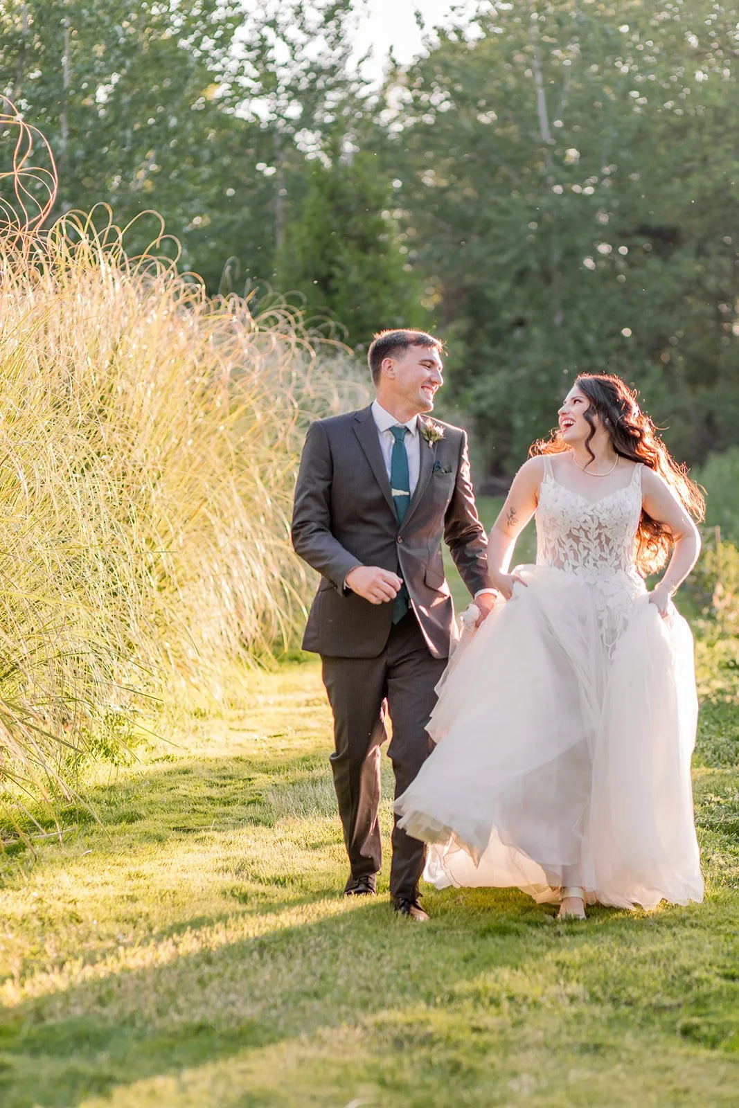 GreenVillaBarnWeddingDay (8).jpg