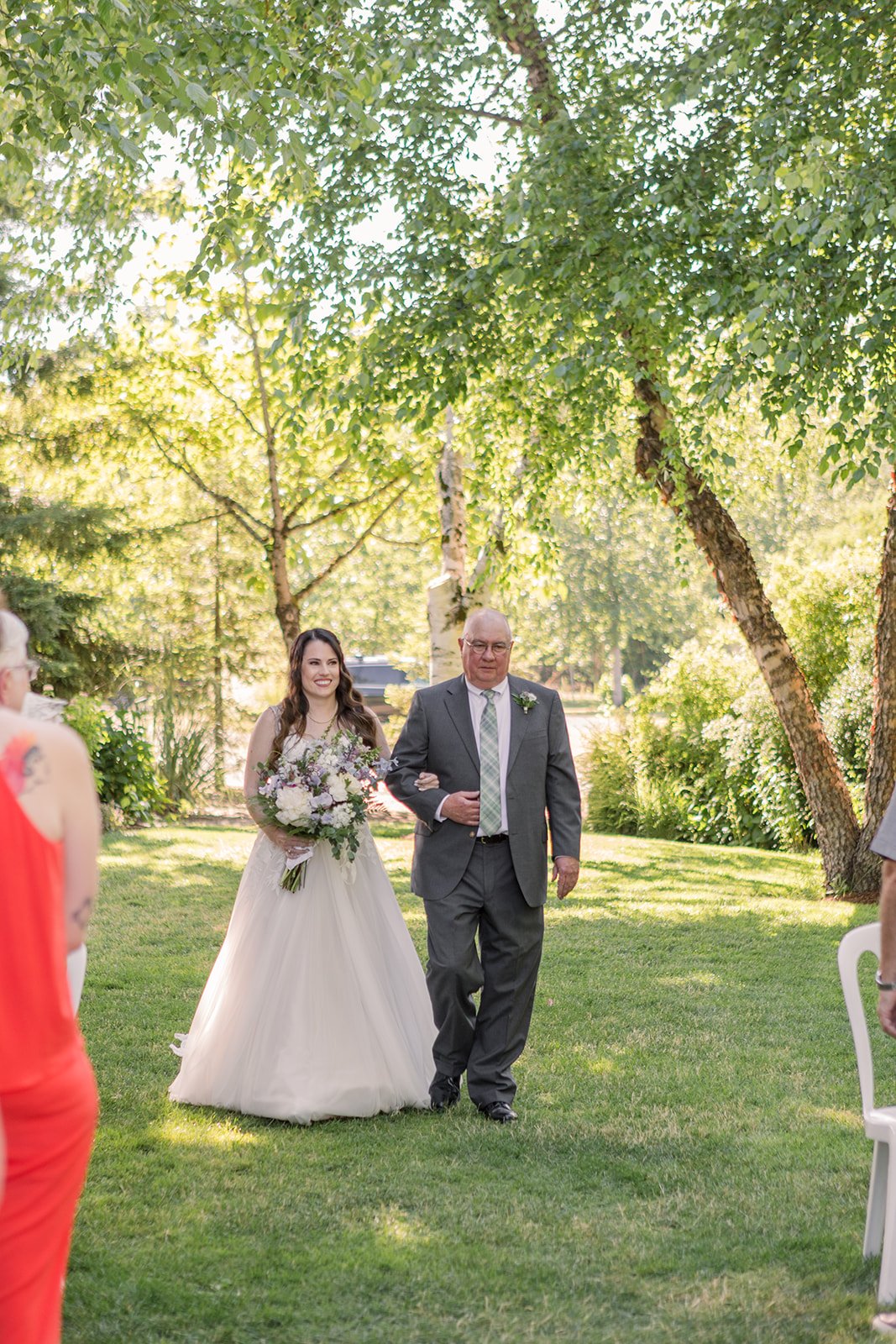 GreenVillaBarnWeddingDay (31).jpg