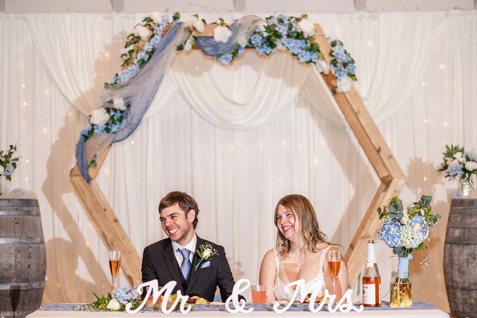 OakandHoodWeddingDay  (11).jpg