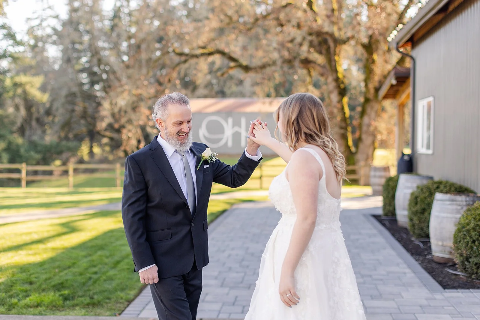 OakandHoodWeddingDay  (19).jpg