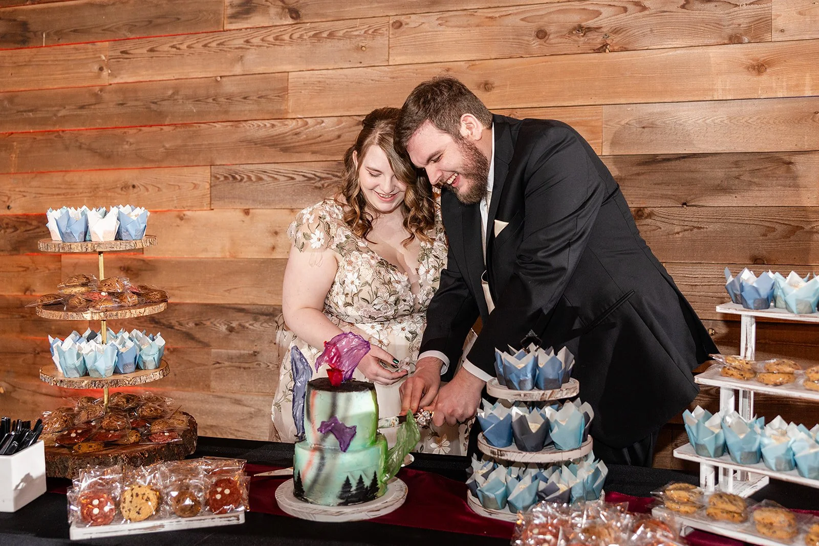 SchollsValleyLodgeWeddingDay (3).jpg