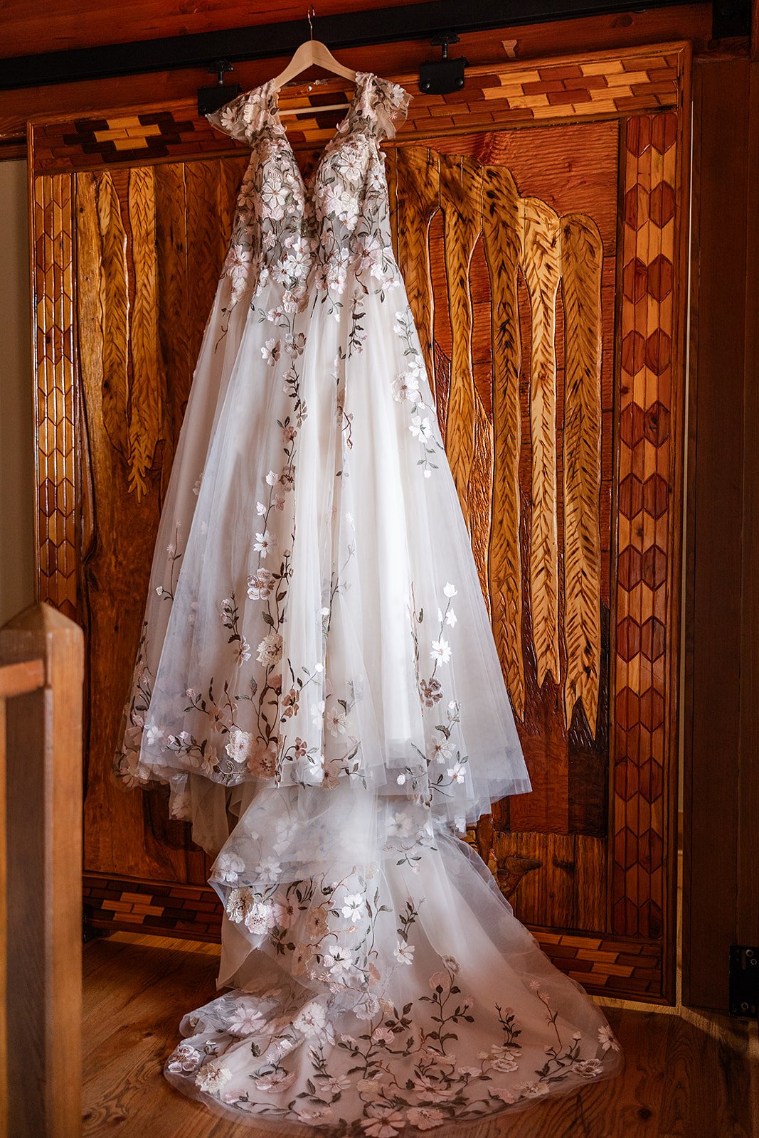 SchollsValleyLodgeWeddingDay (24).jpg