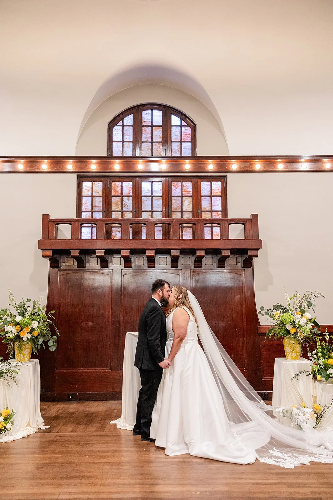 MontvaleEventCenterSpokaneWeddingDay (25).jpg