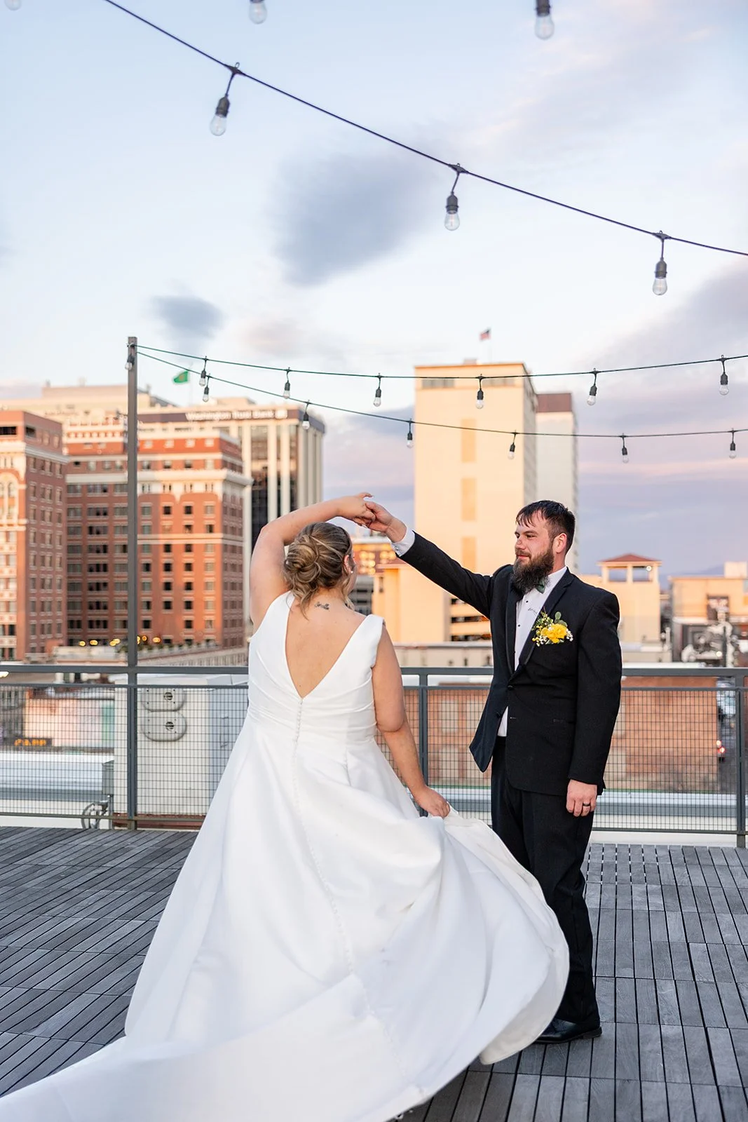 MontvaleEventCenterSpokaneWeddingDay (28).jpg