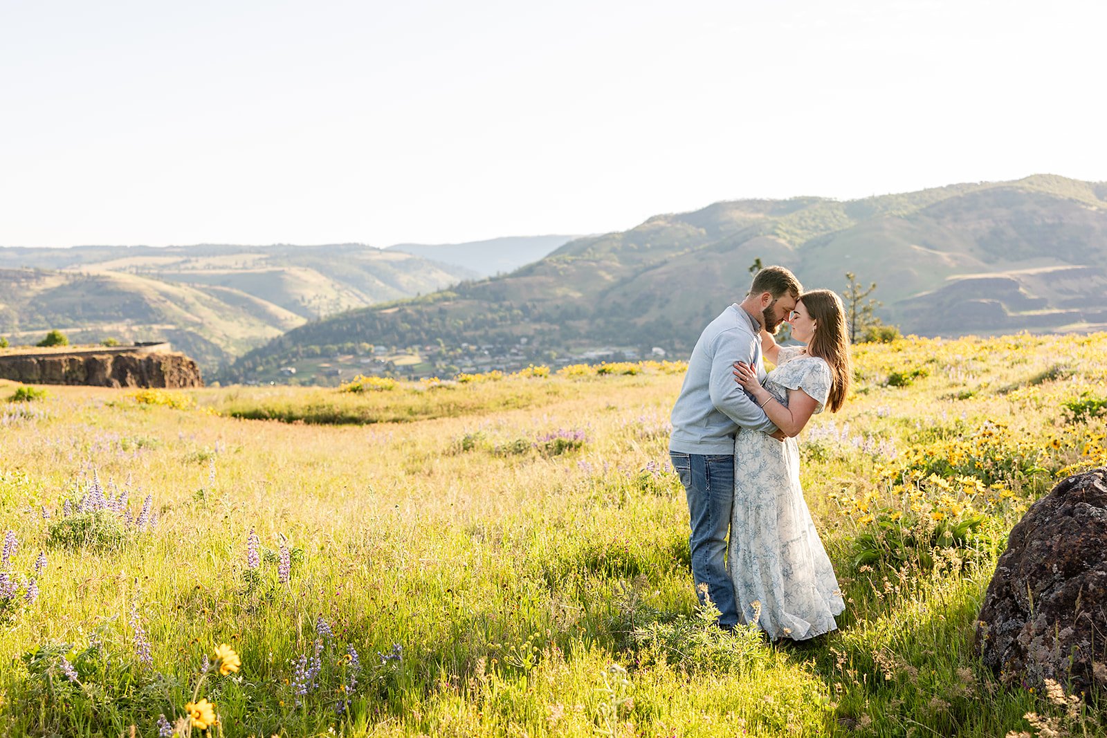 BrookeandJackEngagementSession-39_websize.jpg